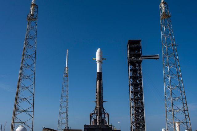 Falcon 9 Block 5 | MRV-1
