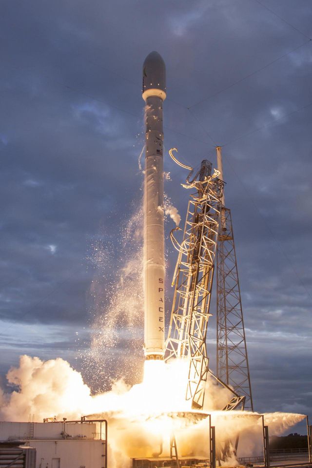 Falcon 9 v1.1 | CASSIOPE