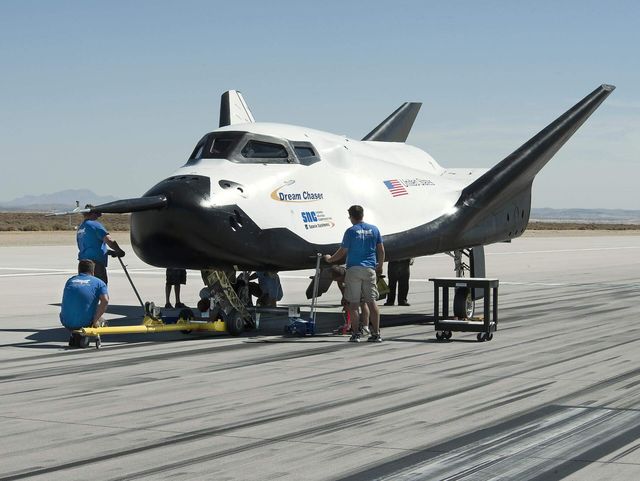SNC-1 Dream Chaser Landing