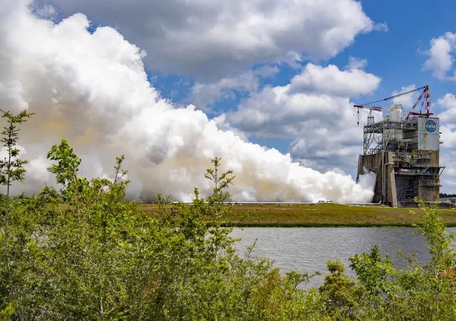 RS-25 Engine Test
