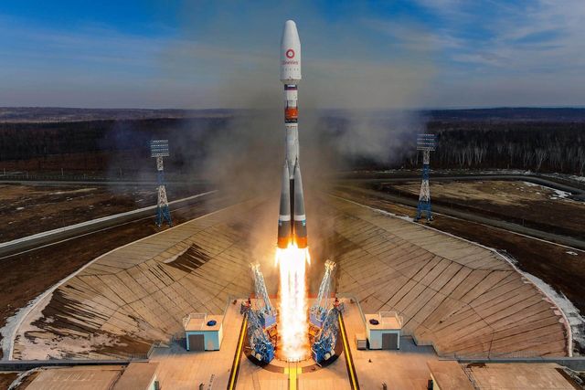 Soyuz 2.1b/Fregat-M | OneWeb 2