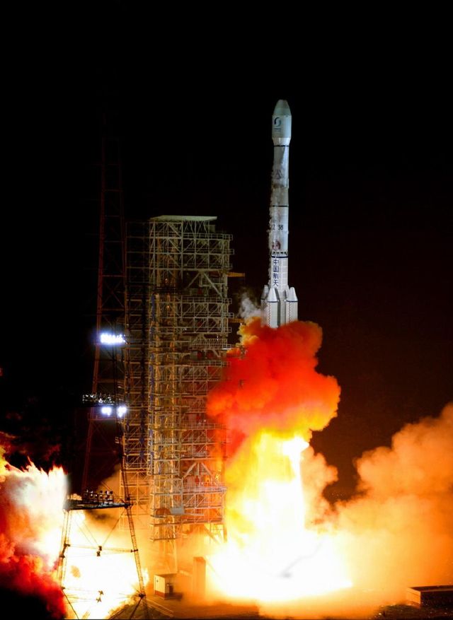 Long March 3B | Chang'e 3 & Yutu